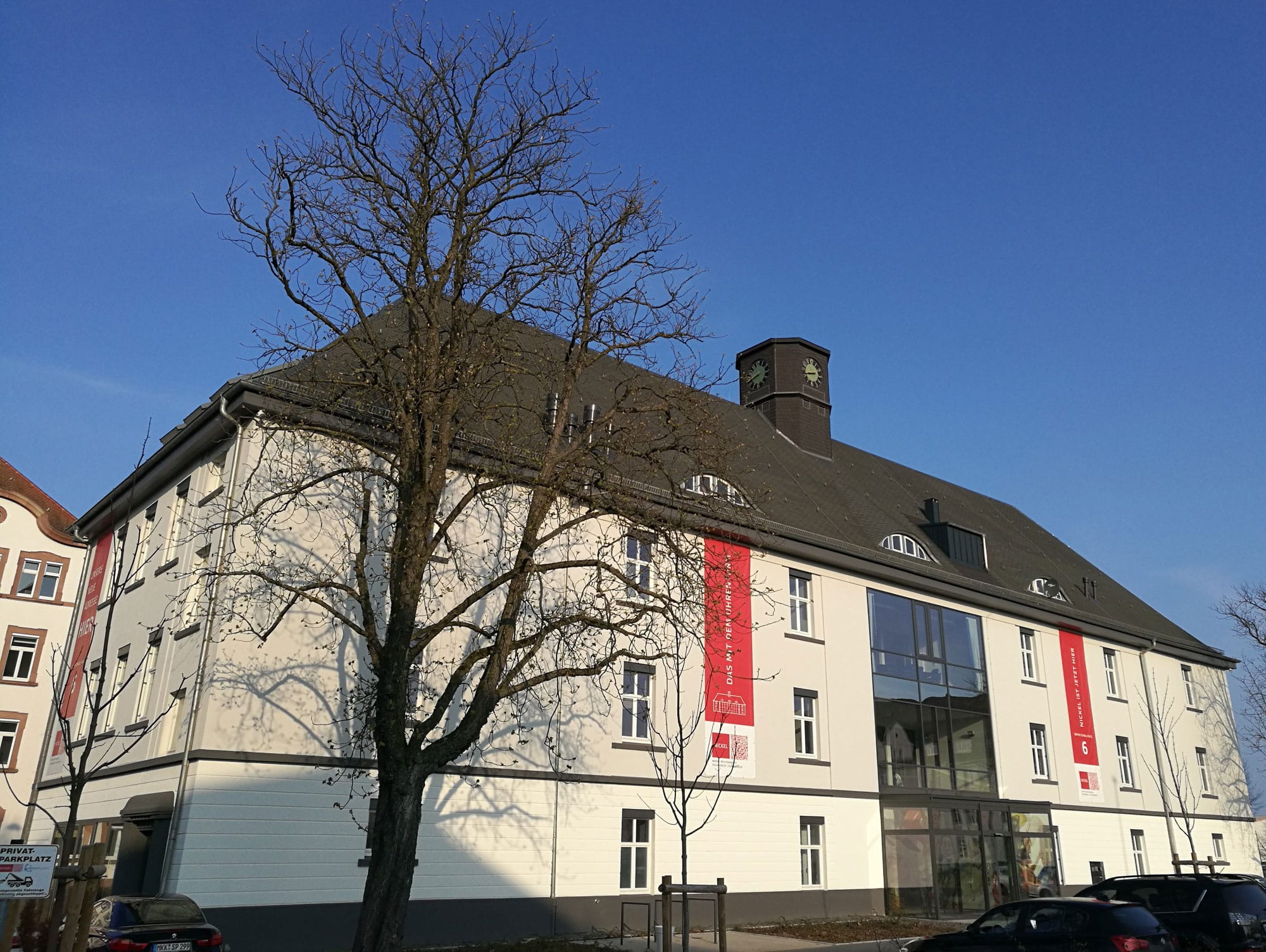 The refurbished SimPlan office building in Hanau